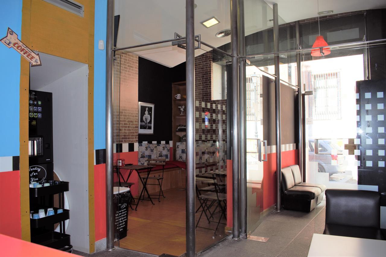 Urban Hostel Madrid Ngoại thất bức ảnh