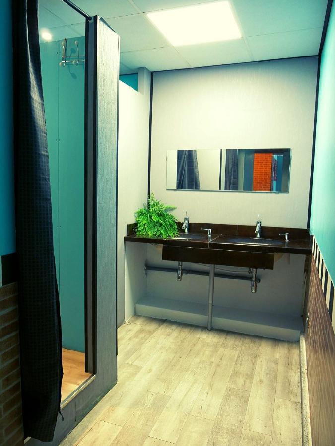 Urban Hostel Madrid Ngoại thất bức ảnh
