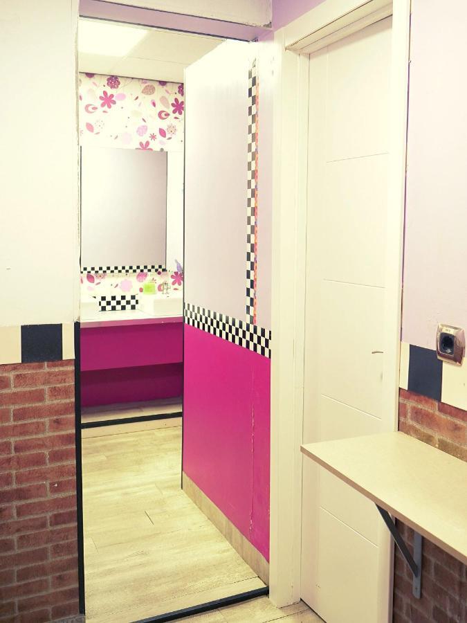 Urban Hostel Madrid Ngoại thất bức ảnh