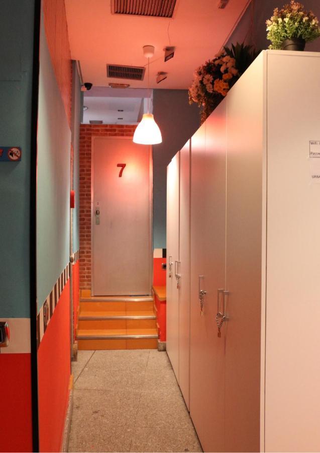 Urban Hostel Madrid Ngoại thất bức ảnh