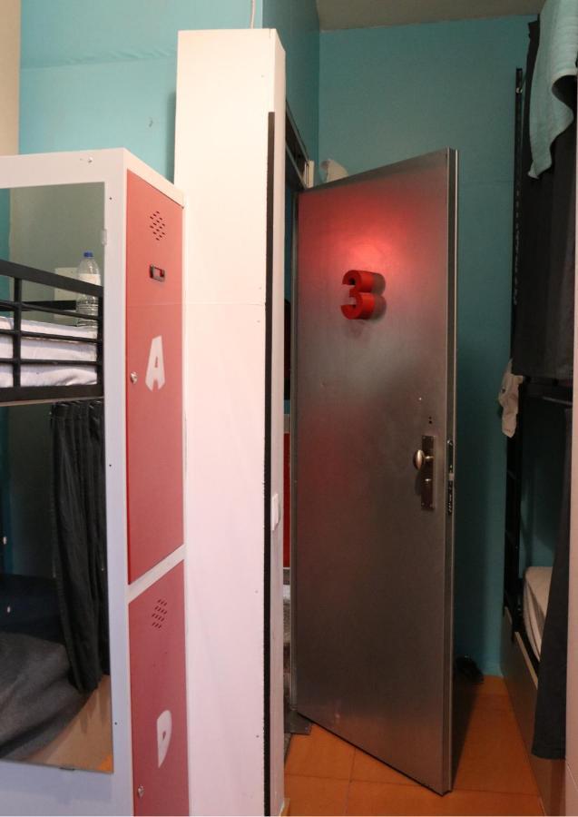Urban Hostel Madrid Ngoại thất bức ảnh